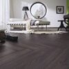 laminat-kronoteks-kronotex-herringbone-d6010-dub-elba-chernyj-4